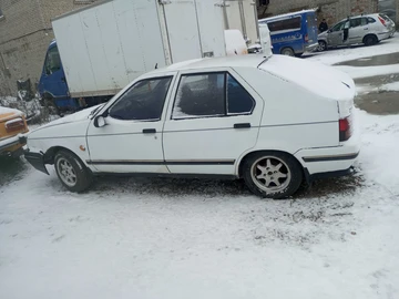 Авто Renault 19 1998 № 7970273