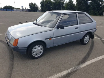 Авто ЗАЗ Таврия 2004 № 7970455