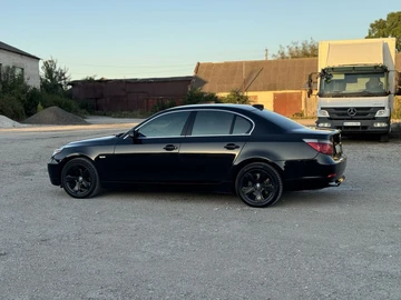 Авто BMW 5 Серия 2004 № 7970492