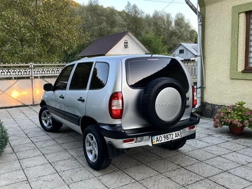 Авто Chevrolet Niva 2005 № 7970493