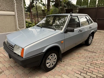 Авто ВАЗ 21099 2004 № 7970501