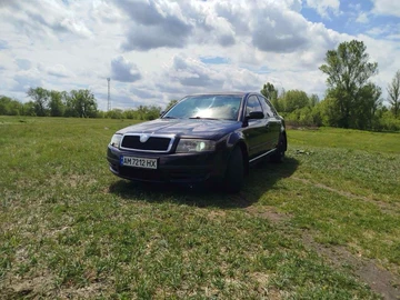 Авто Skoda Superb 2004 № 7970828