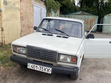 Авто ВАЗ 2107 1991 № 7970882