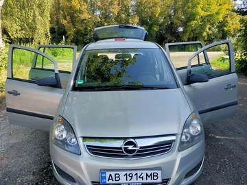 Авто Opel Zafira 2009 № 7970889