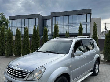 Авто SsangYong Rexton 2004 № 7970971