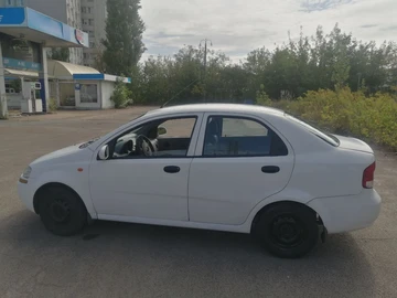 Авто Chevrolet Aveo 2005 № 7970972