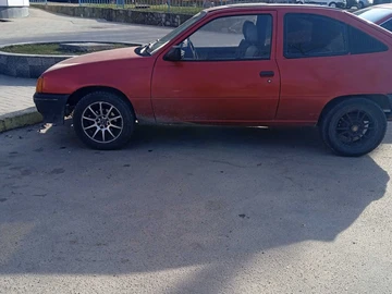 Авто Opel Kadett 1986 № 7970984