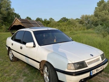 Авто Opel Vectra 1989 № 7971152