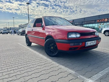 Авто Volkswagen Golf 1996 № 7971201