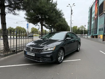 Авто Volkswagen Passat Sedan 2018 № 7971302