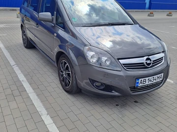 Авто Opel Zafira 2010 № 7971369