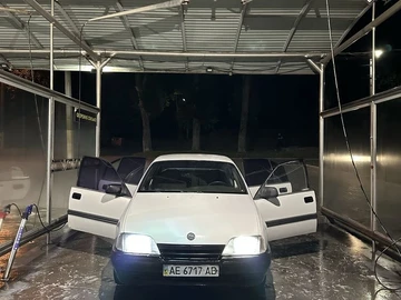 Авто Opel Omega 1989 № 7971372