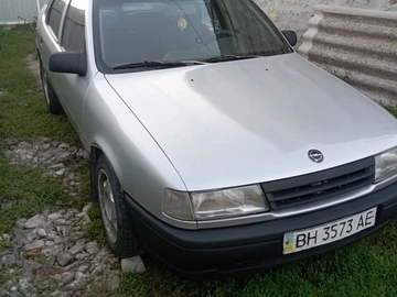 Авто Opel Vectra 1989 № 7971460