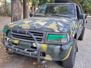 Авто Mazda Bt-50 1999 № 7971493