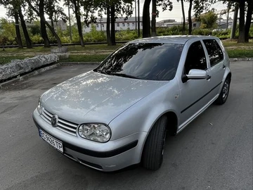 Авто Volkswagen Golf 2002 № 7971510