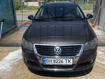 Авто Volkswagen Passat Hatchback 2005 № 7971635
