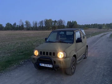 Авто Suzuki Jimny 2000 № 7971662