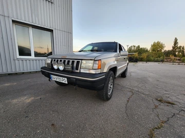 Авто Jeep Grand Cherokee 1995 № 7971735