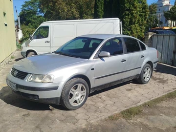 Авто Volkswagen Passat Sedan 1998 № 7971874