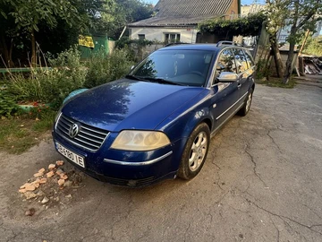 Авто Volkswagen Passat Variant 2001 № 7972033