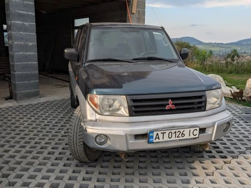Авто Mitsubishi Pajero 2002 № 7972036