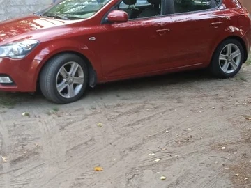 Авто KIA Cee X27 D 2009 № 7972117