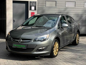 Авто Opel Astra 2020 № 7972123