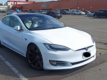 Авто Tesla Model S 2016 № 7972156