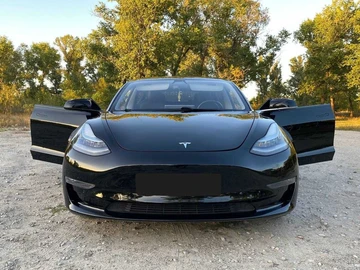 Авто Tesla Model 3 2018 № 7972193