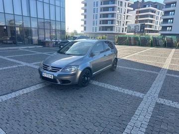 Авто Volkswagen Golf Plus 2005 № 7972296