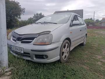 Авто Nissan Almera Tino 2001 № 7972300
