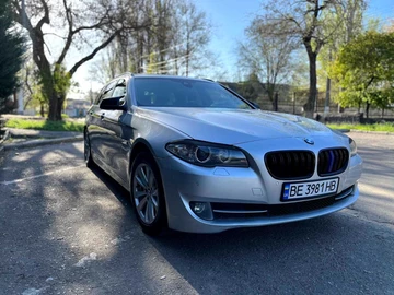 Авто BMW 5 Серия 2012 № 7972368