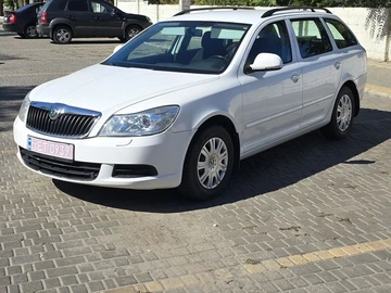 Авто Skoda Octavia 2009 № 7972369