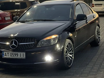 Авто Mercedes 220 2007 № 7972432