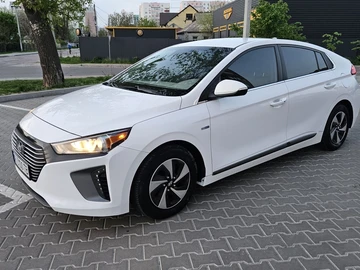 Авто Hyundai Ioniq 2018 № 7972484