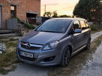 Авто Opel Zafira 2011 № 7972493