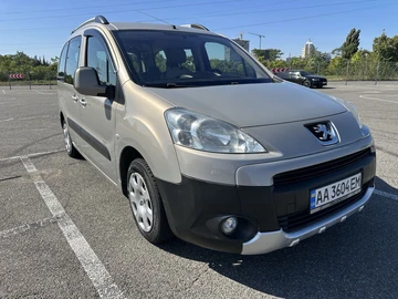 Авто Peugeot Partner 2008 № 7972529