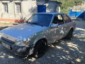 Авто Ford Escort 1988 № 7972555