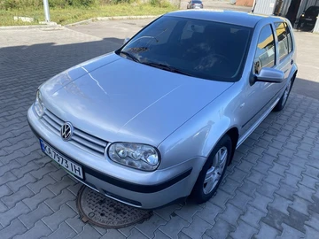 Авто Volkswagen Golf 2001 № 7972593