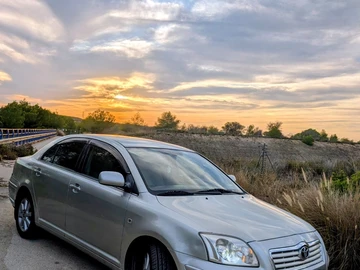 Авто Toyota Avensis 2003 № 7972690