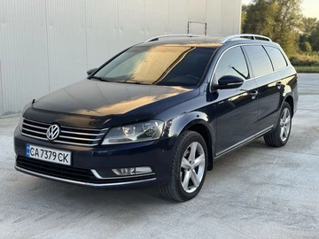 Авто Volkswagen Passat Variant 2012 № 7972803