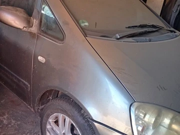 Авто Ford Canyon 2001 № 7972918