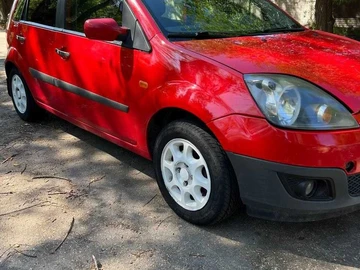 Авто Ford Fiesta 2007 № 7973132