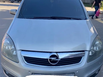 Авто Opel Zafira 2006 № 7973134