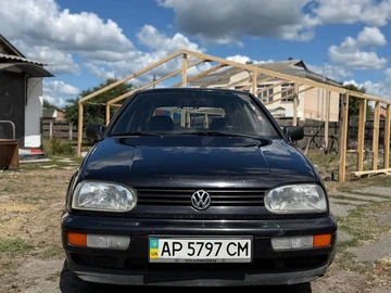 Авто Volkswagen Golf 1996 № 7973142