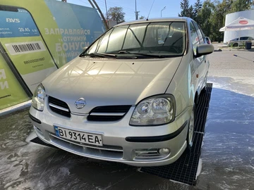 Авто Nissan Almera Tino 2006 № 7973160