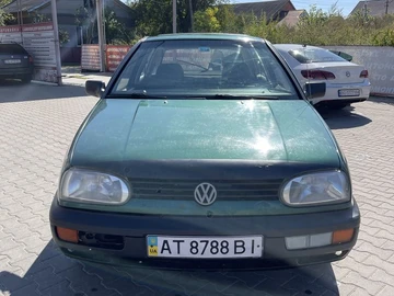 Авто Volkswagen Golf 1995 № 7973169