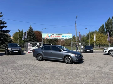 Авто Volkswagen Jetta 2015 № 7973251