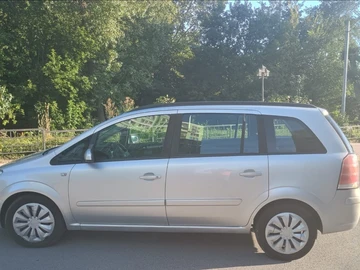 Авто Opel Zafira 2005 № 7973309