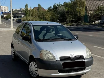 Авто Toyota Yaris 2003 № 7973320